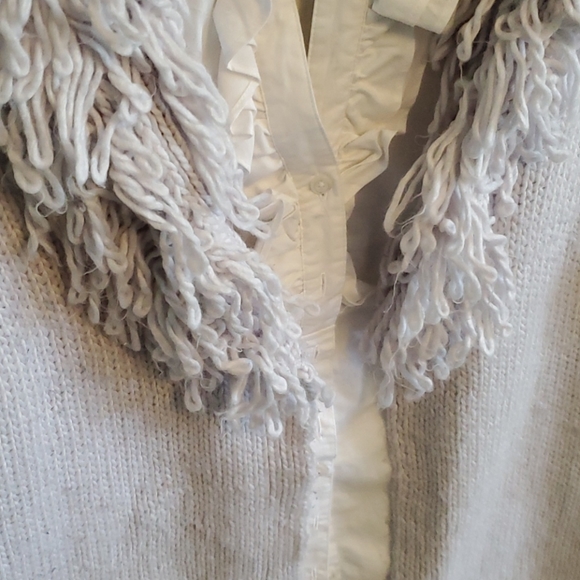 Light Gray Fringed Sweater Vest - L - Picture 2 of 3